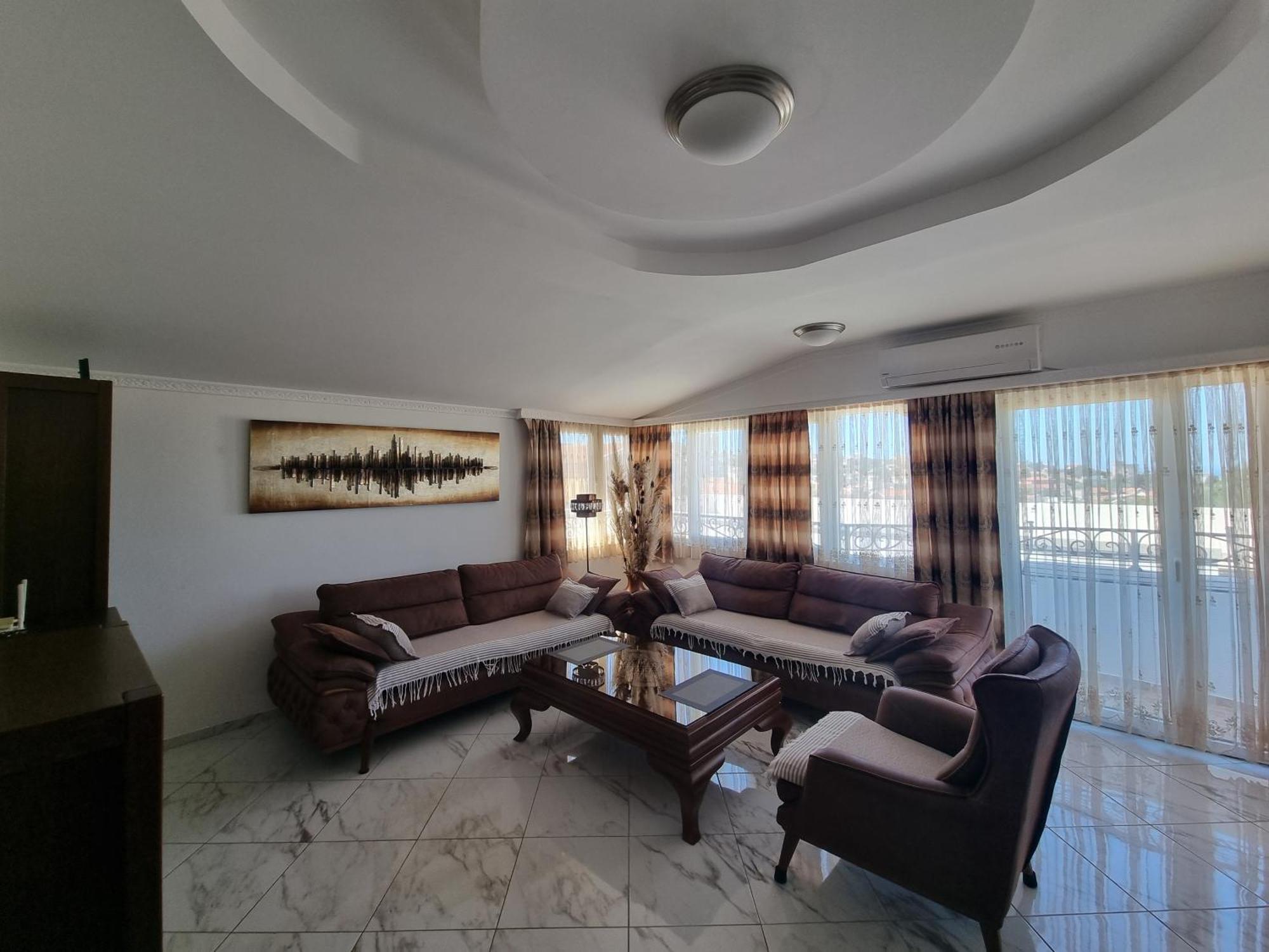 Apartmani Mina Бар Экстерьер фото