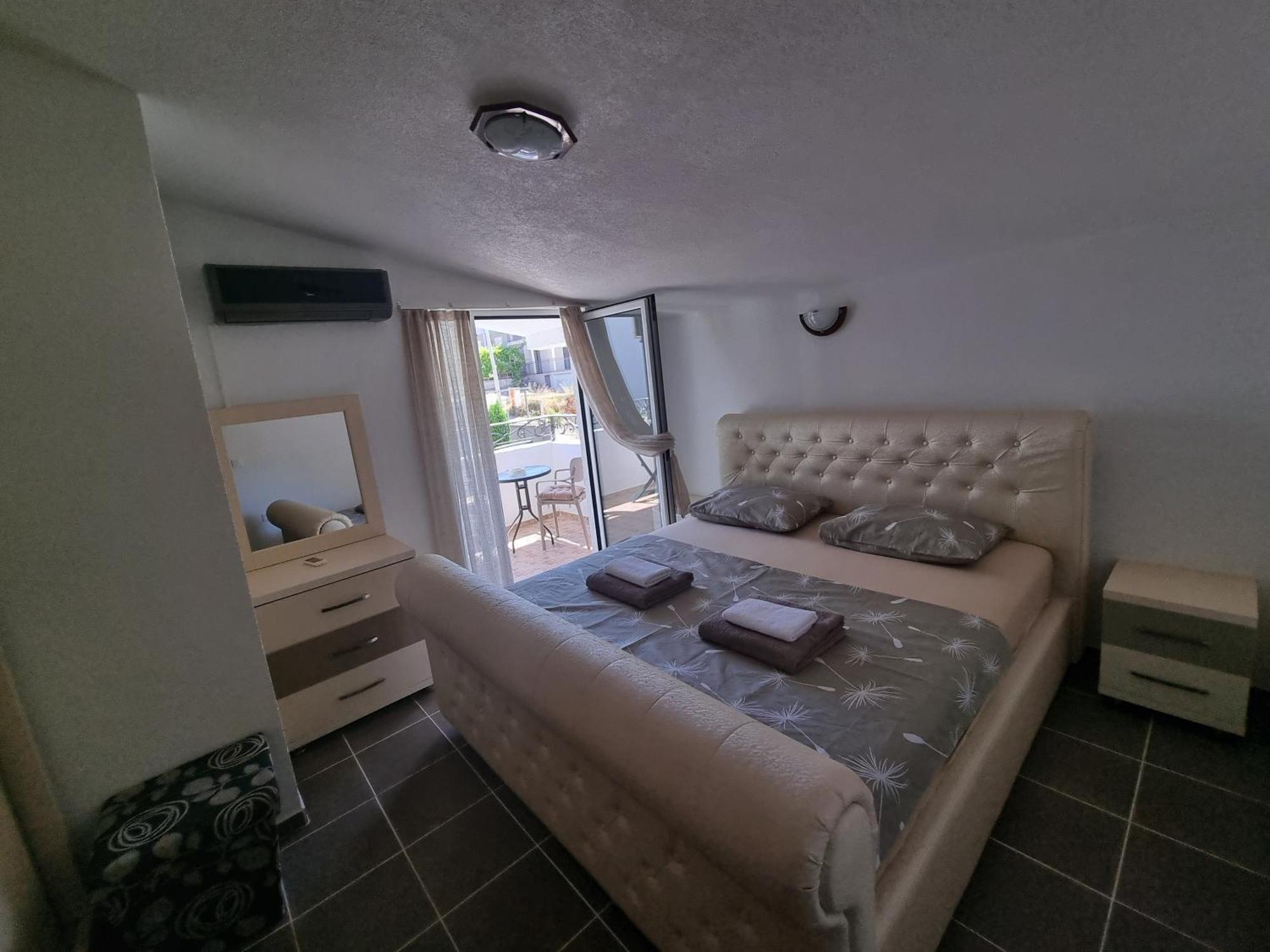 Apartmani Mina Бар Экстерьер фото